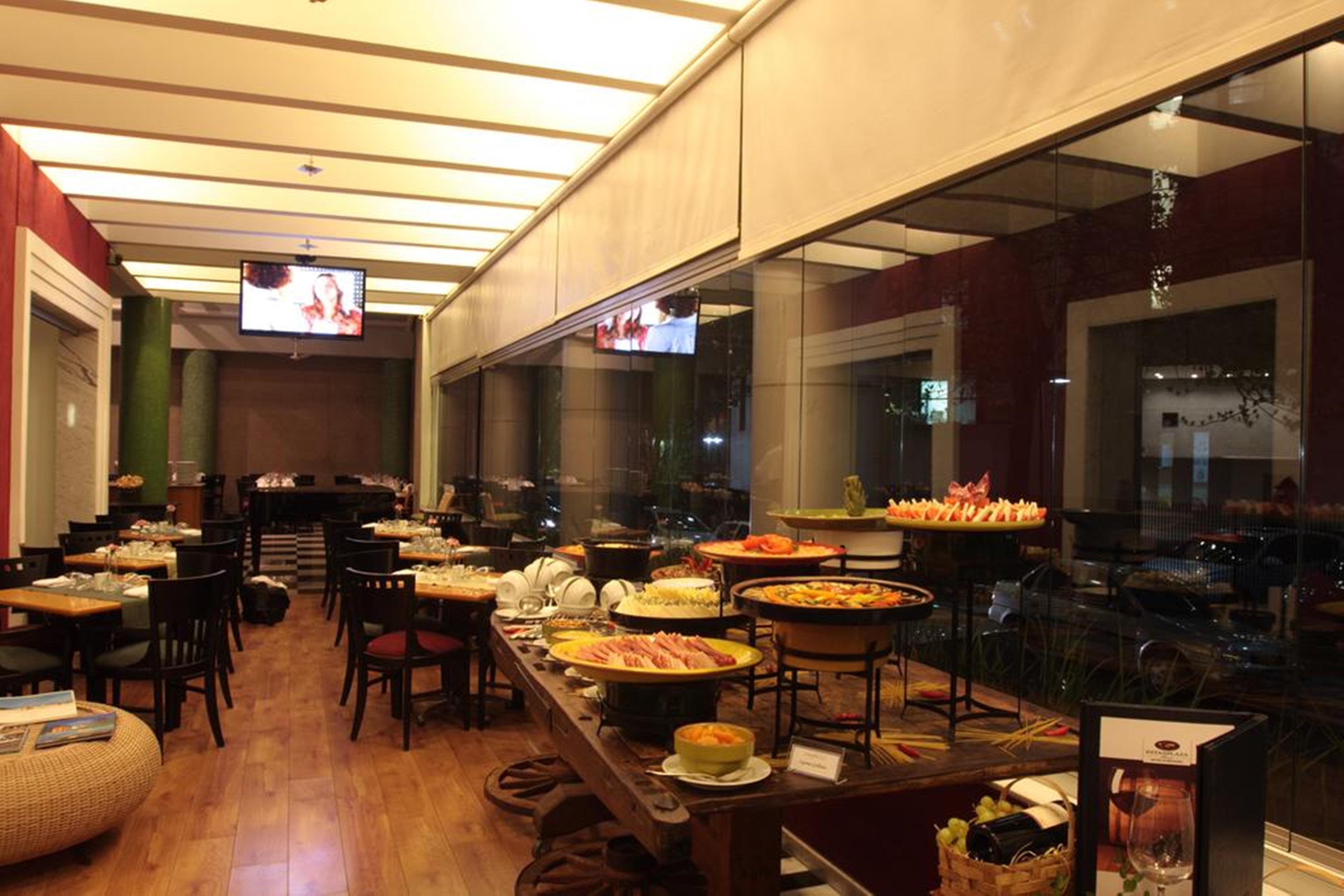 Estanplaza International Hotel São Paulo Kültér fotó